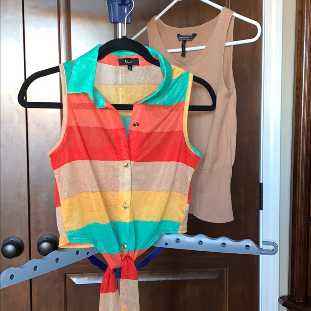2 NWOT Tops Size S Can be worn separate or as set